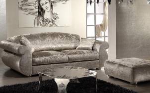 «Плюшевая» мебель: новый тренд для оформления гостиной